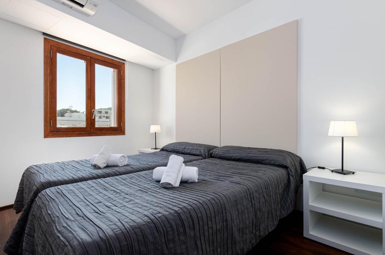 Yourhouse Blau Blue Sea View 1 2 *