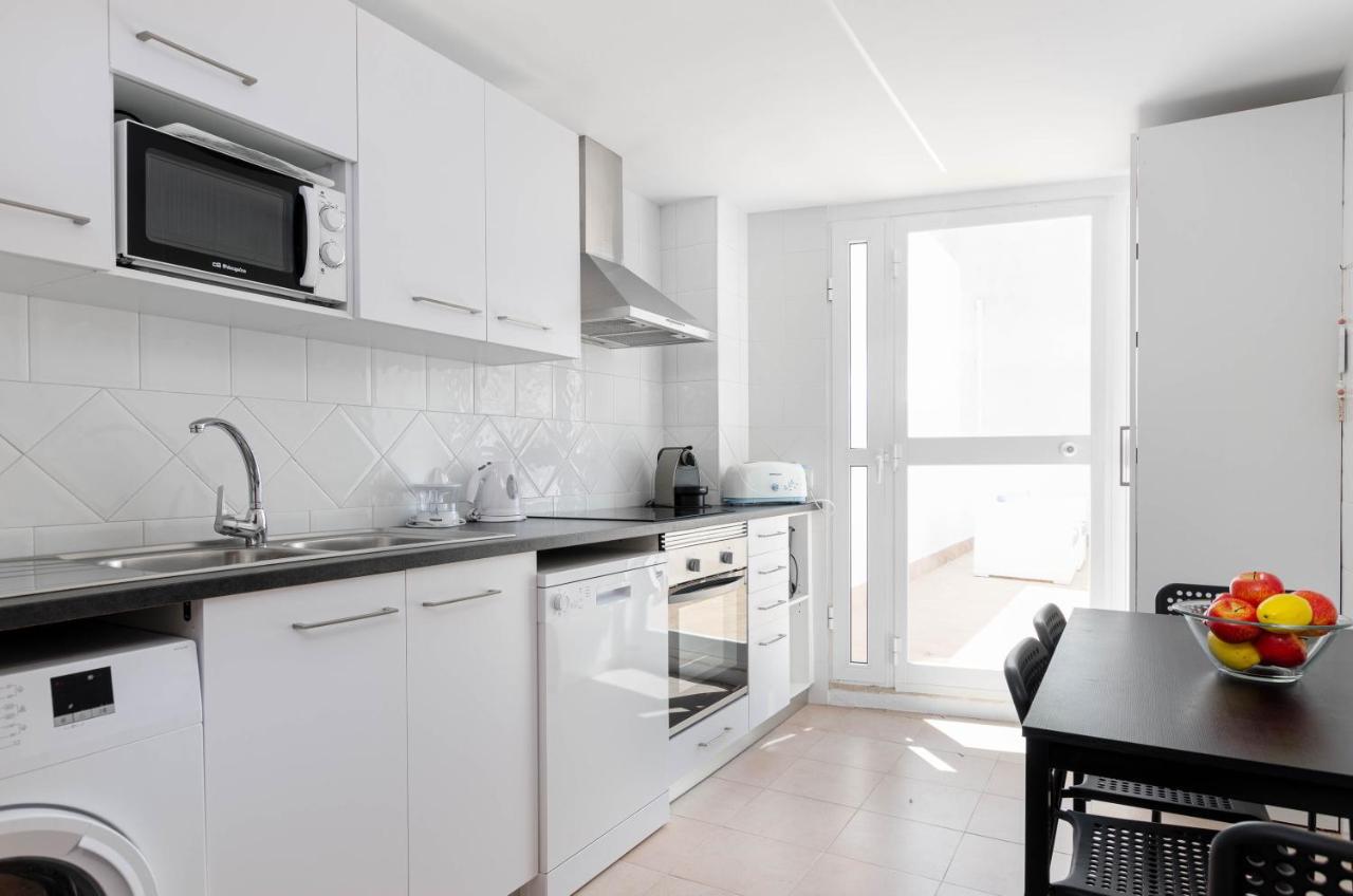 Apartment Yourhouse Blau Blue Sea View 1 2