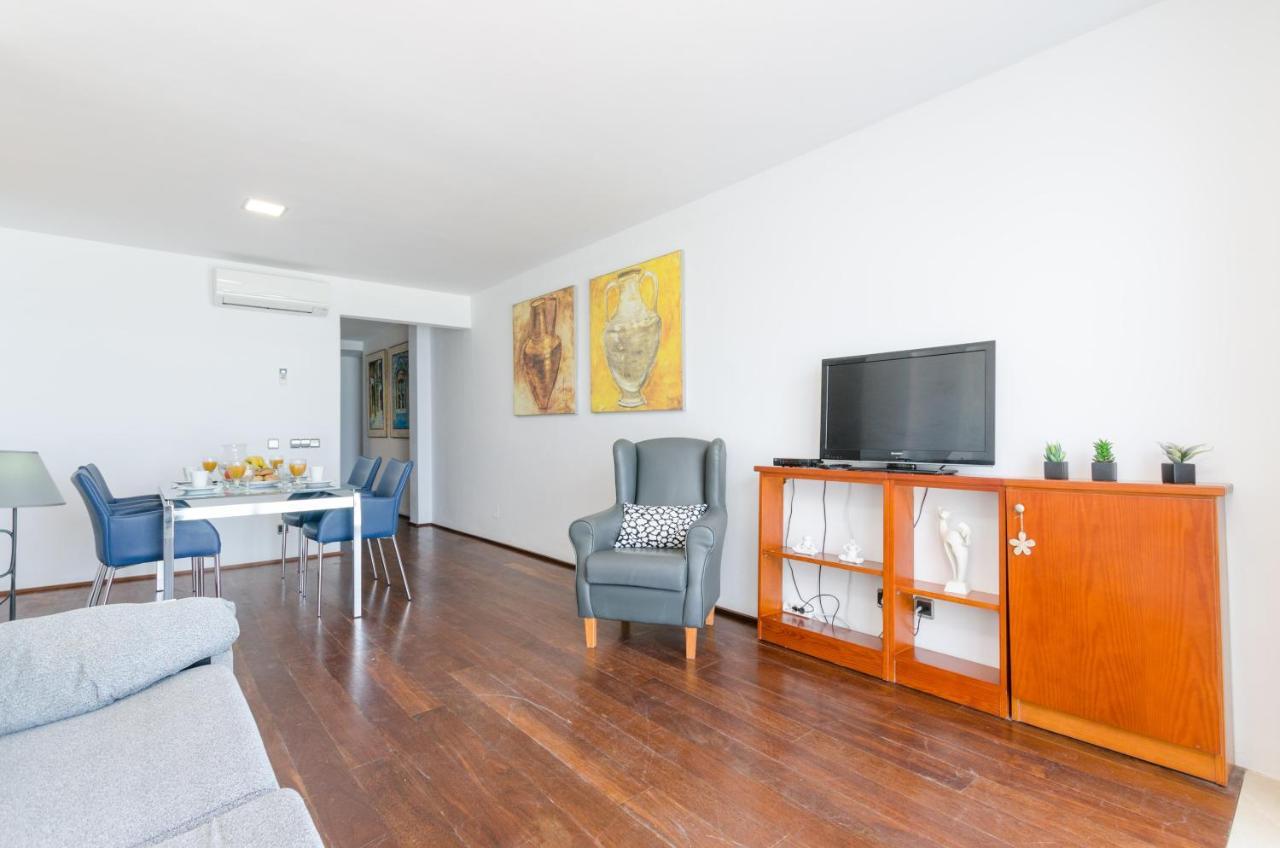 Apartment Yourhouse Blau Blue Sea View 1 2