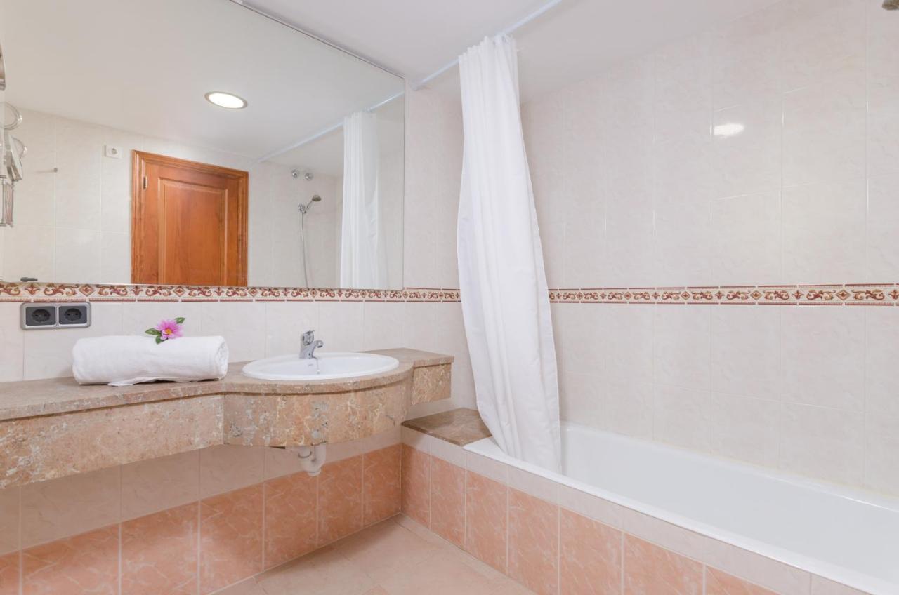 Yourhouse Blau Blue Sea View 1 2